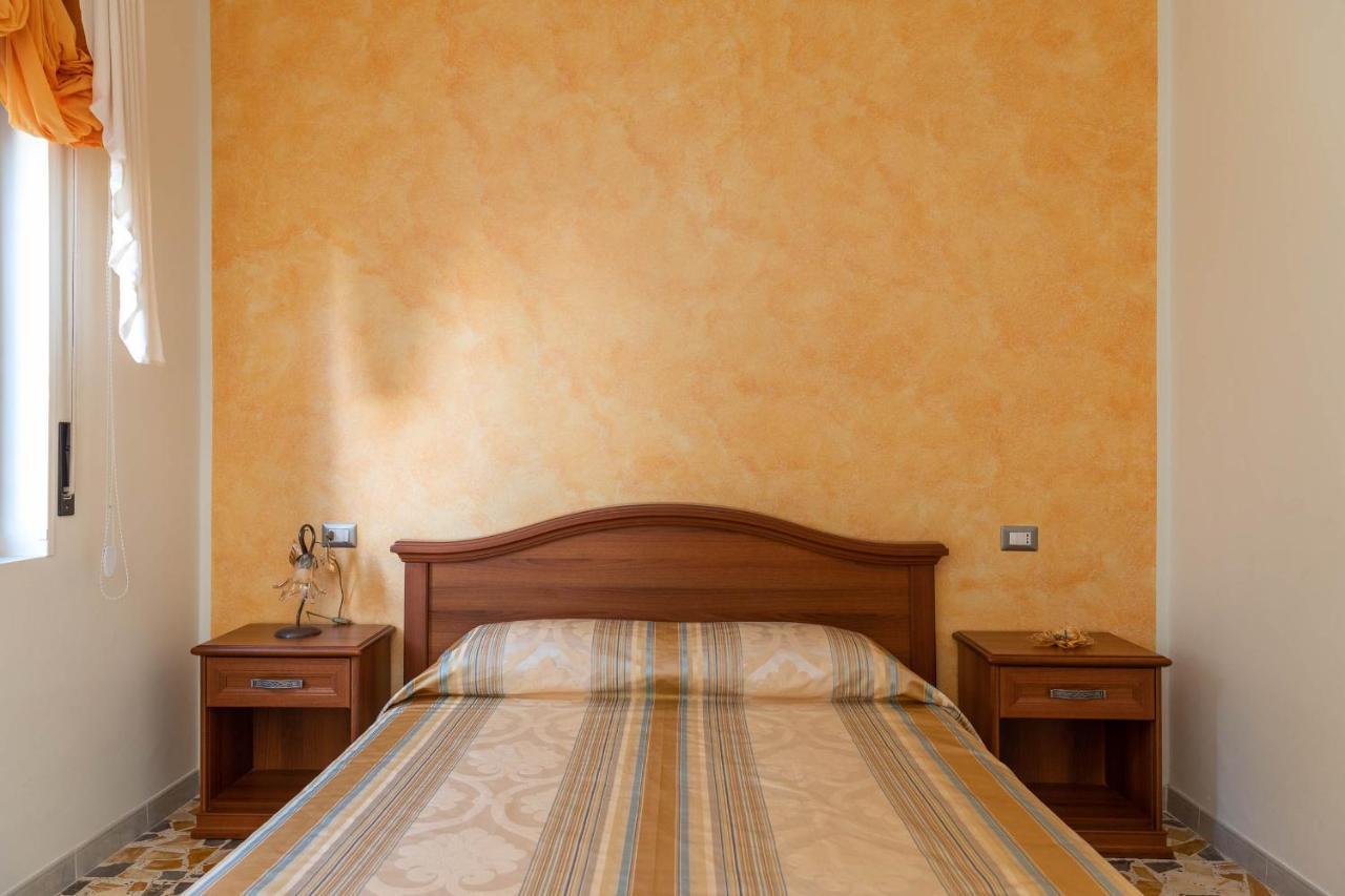 B&B La Mortella Albanella Екстер'єр фото