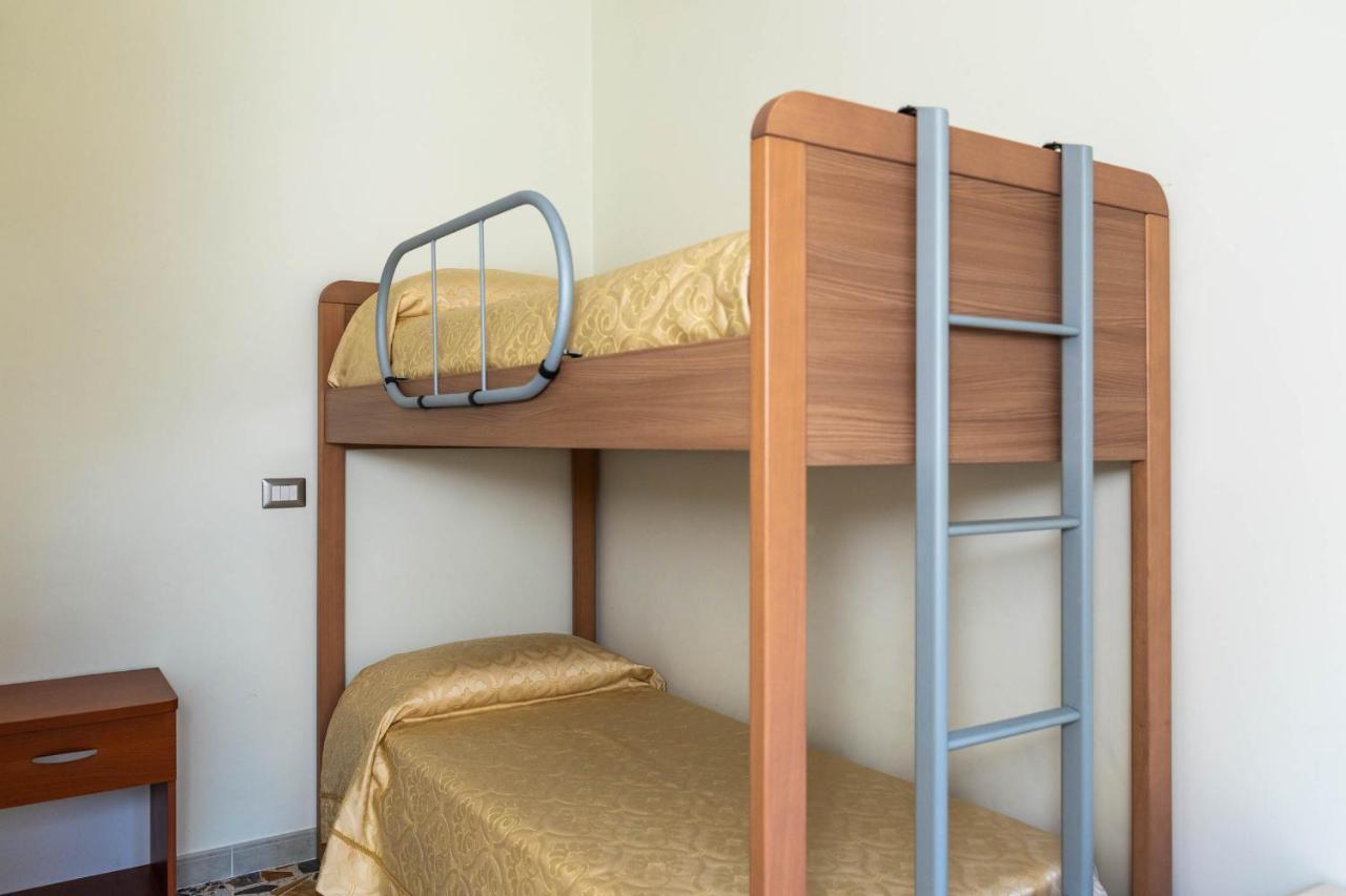 B&B La Mortella Albanella Екстер'єр фото