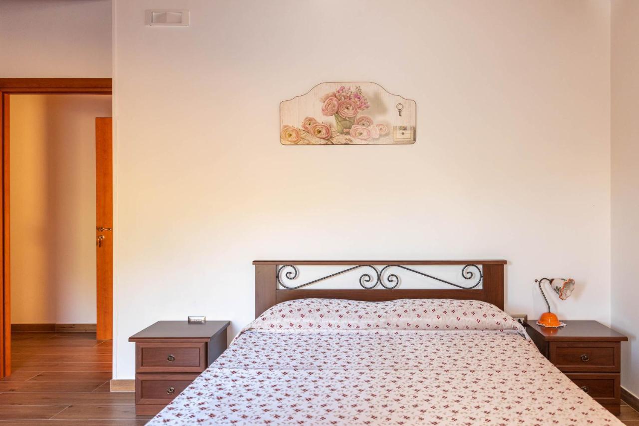 B&B La Mortella Albanella Екстер'єр фото