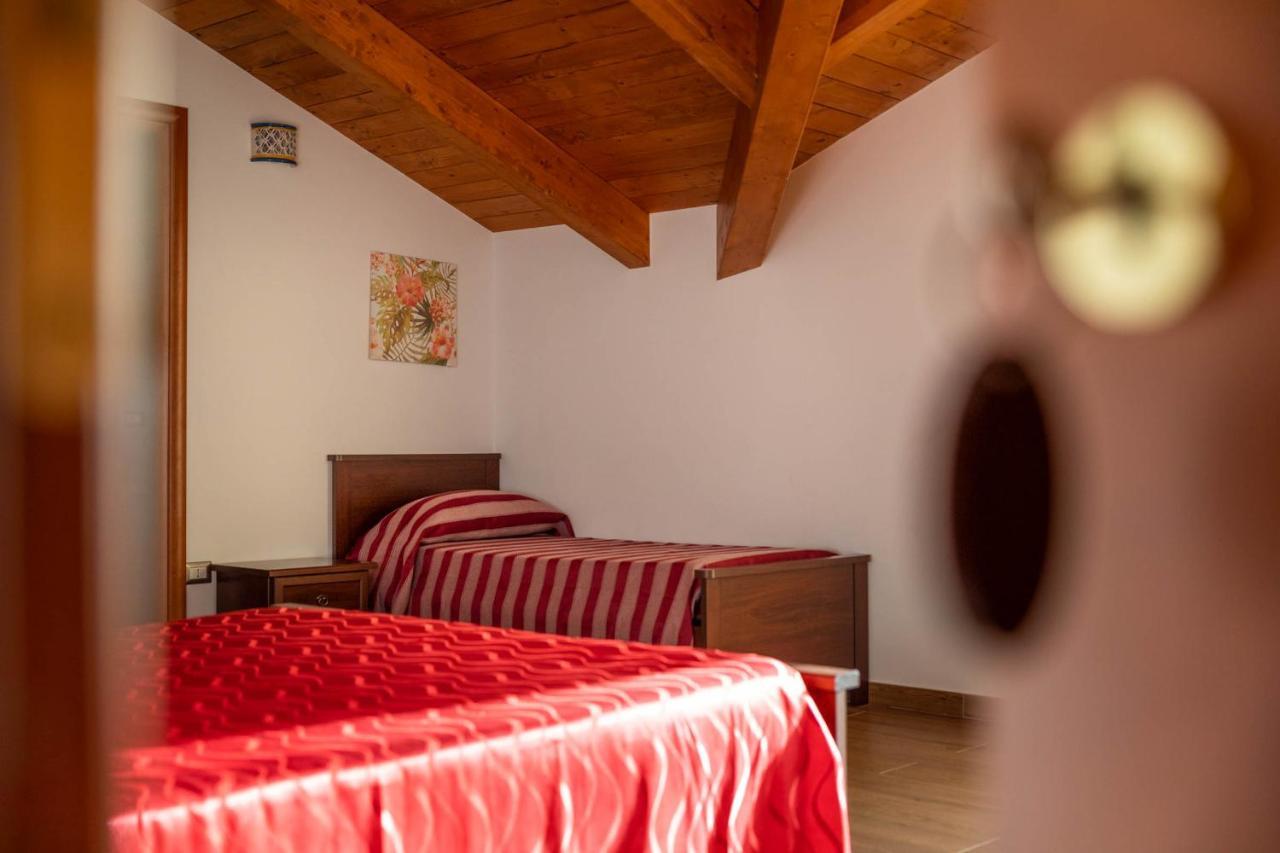 B&B La Mortella Albanella Екстер'єр фото