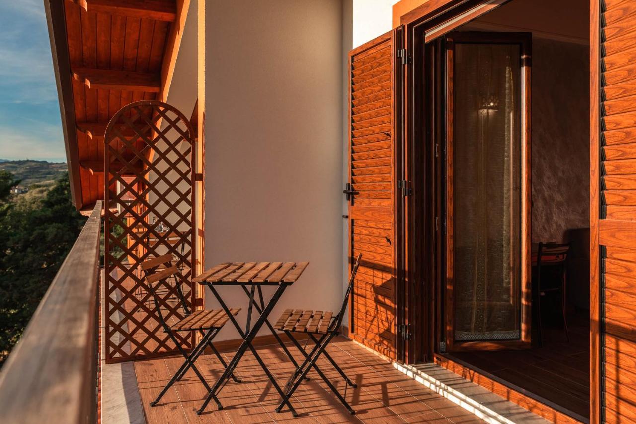 B&B La Mortella Albanella Екстер'єр фото