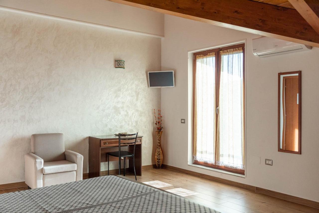 B&B La Mortella Albanella Екстер'єр фото